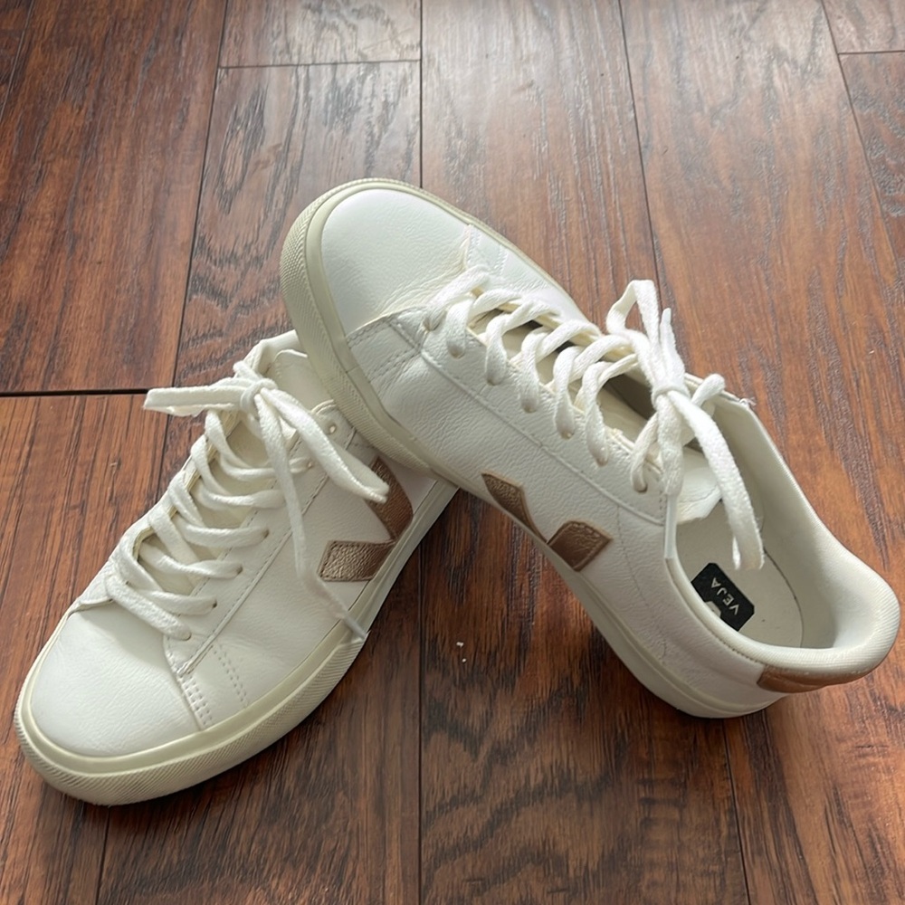 Veja Campo Leather Sneakers